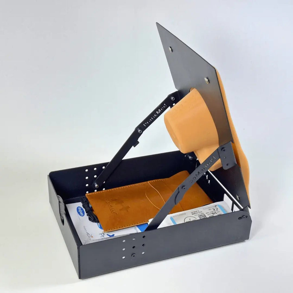 Episiotomy Suture Training Kits - PraticMed - Obstetrics and Gynecology