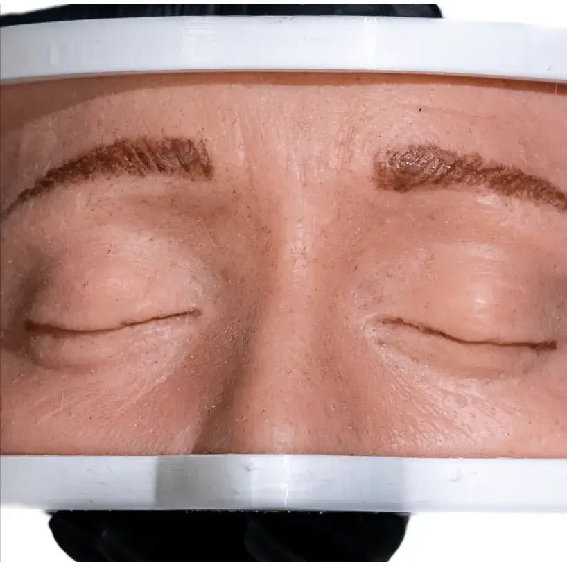 Simulator of Realistic Eyes - Medical Aesthetics
